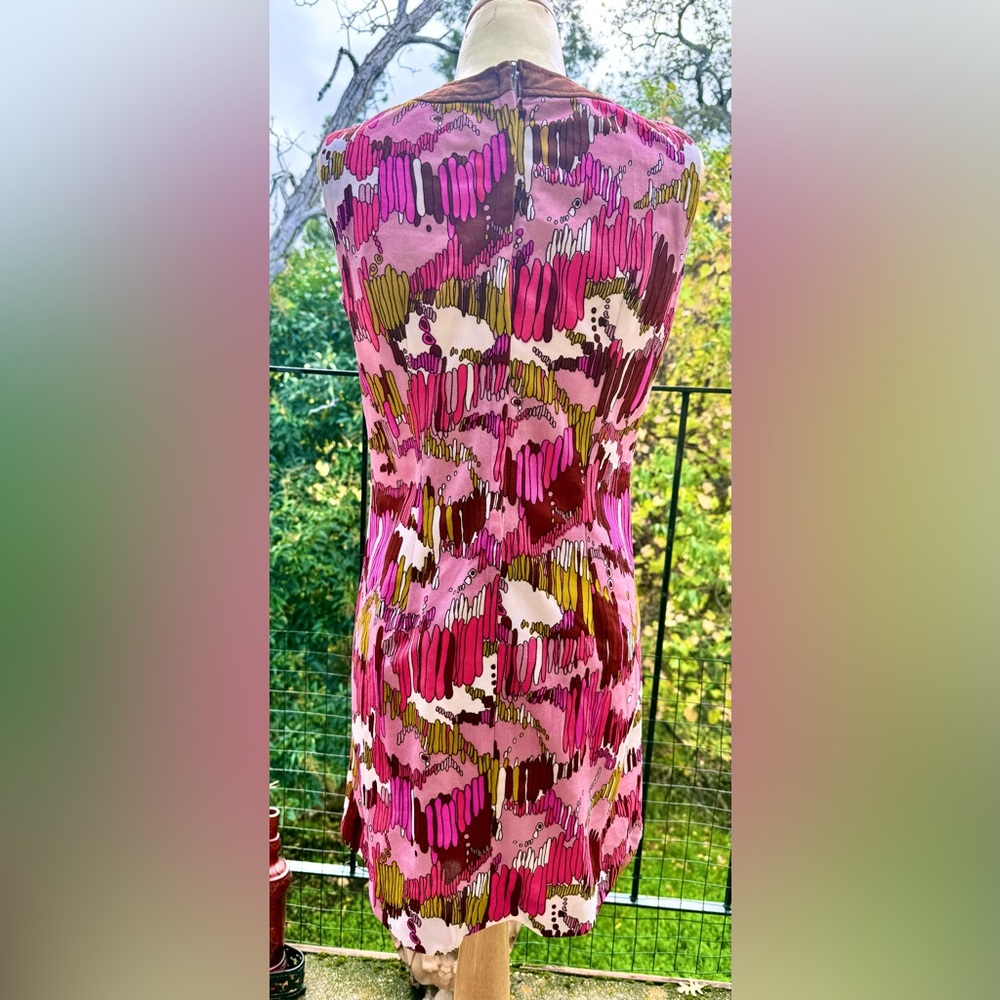 Vintage Pink and Brown 1960’s Mini Dress - Picture 6 of 7